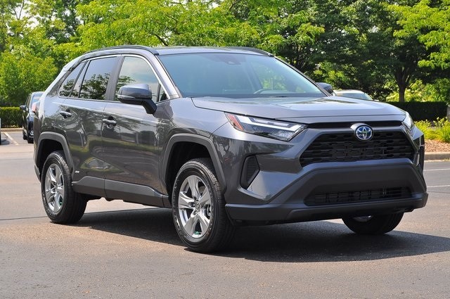 Toyota-RAV4-Hybrid.jpg