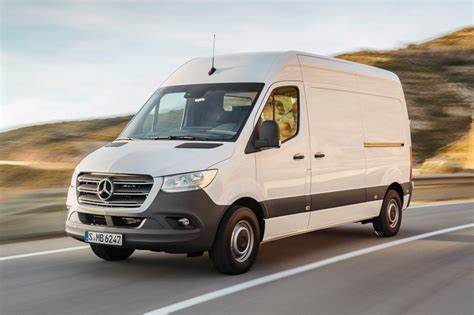 Mercedes-Benz-eSprinter.jpg